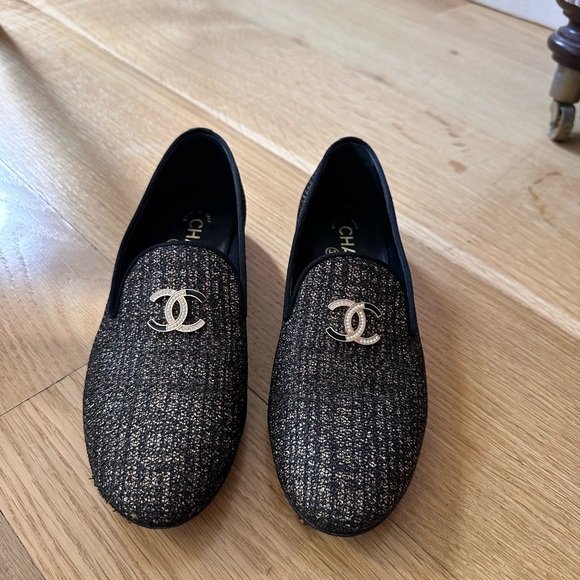 Chanel Flats - Picture 5 of 6